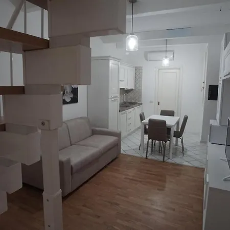 L'orchidea Bianca Apartment Cagliari